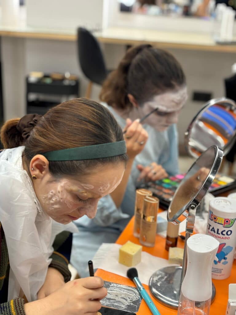 master-de-maquillaje-en-granada